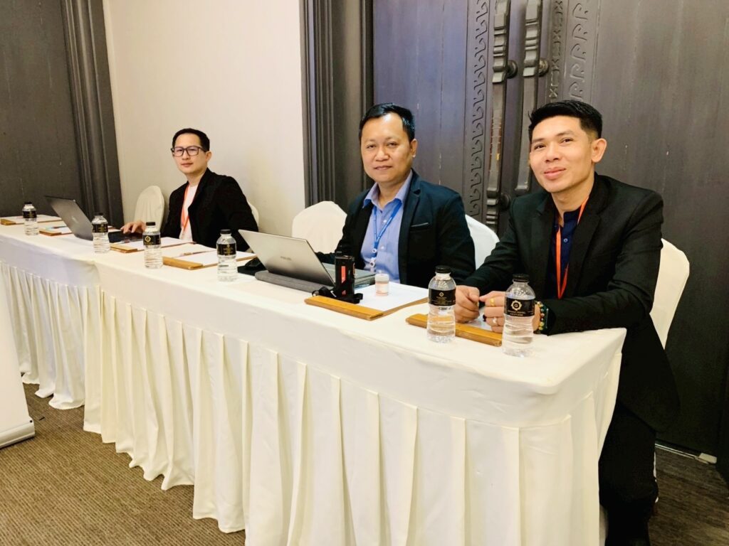 บรรยากาศการเรียนรู้และแลกเปลี่ยนประสบการณ์ในห้องสัมมนา