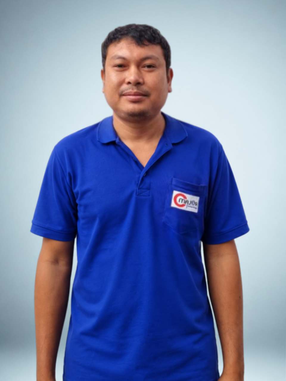ช่างคม ทีมติดตั้งและบริการ บริษัท ซีเมเจอร์ เทคโนโลยี จำกัด
