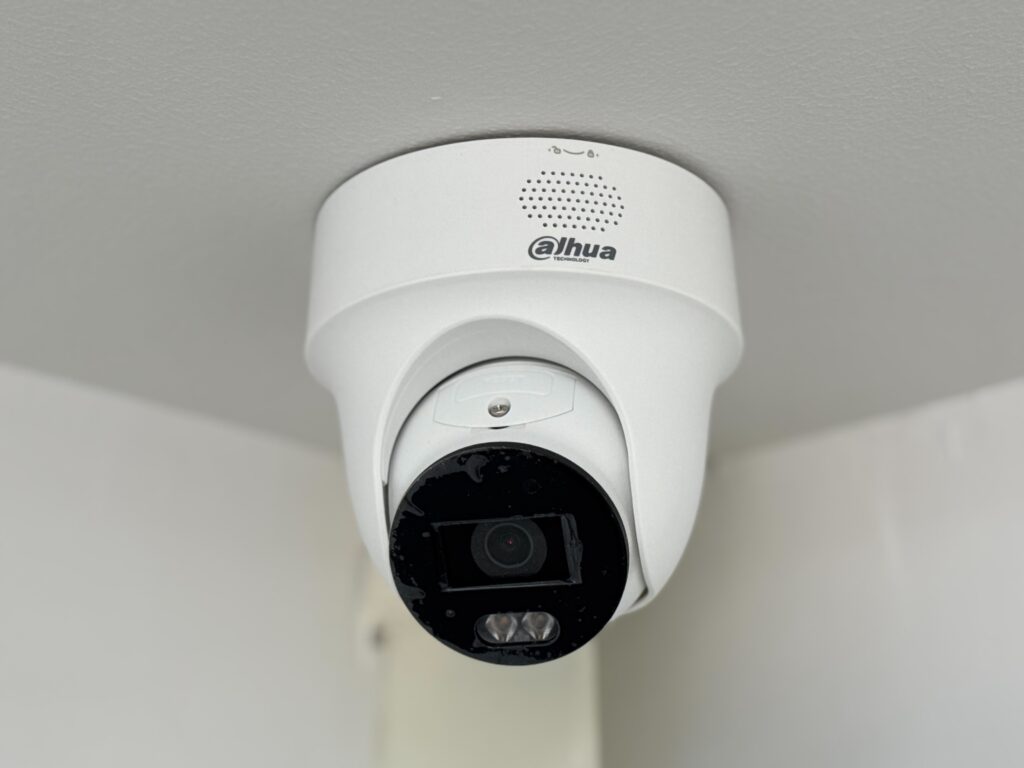 กล้อง Dahua ในผลงานติดตั้งระบบ CCTV 54 จุด โดยซีเมเจอร์ เทคโนโลยี